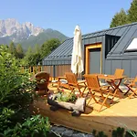 Edelweiss Rooms&app 3*