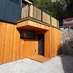 Edelweiss Rooms&app 招待所