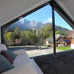 Edelweiss Rooms&app