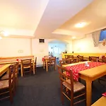 Edelweiss Rooms&app 招待所