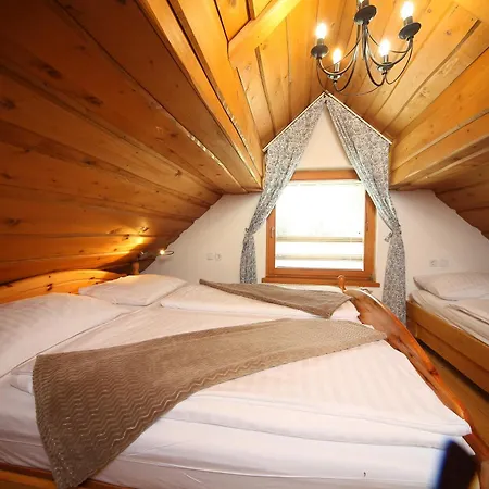 Konukevi Edelweiss Rooms&app