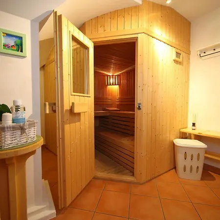 Edelweiss Rooms&app Affittacamere