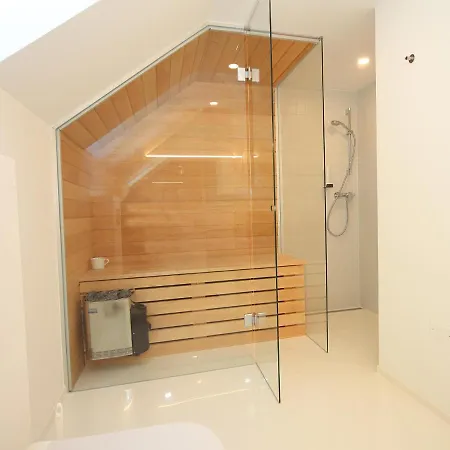 Edelweiss Rooms&app Гостевой дом