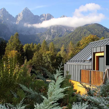 Edelweiss Rooms&app 3*