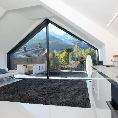 Edelweiss Rooms&app Гостевой дом Краньска Гора