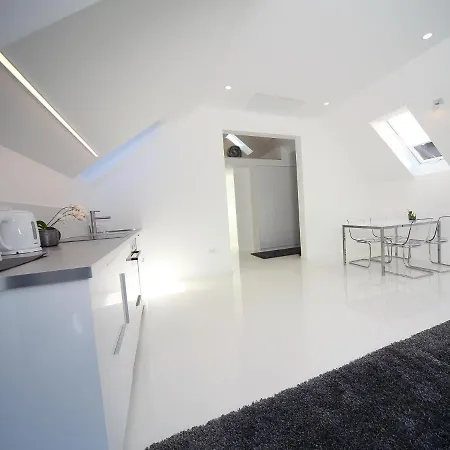 Edelweiss Rooms&app Konukevi Kranjska Gora