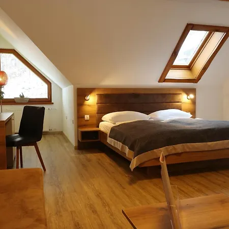 Pensión Edelweiss Rooms&app