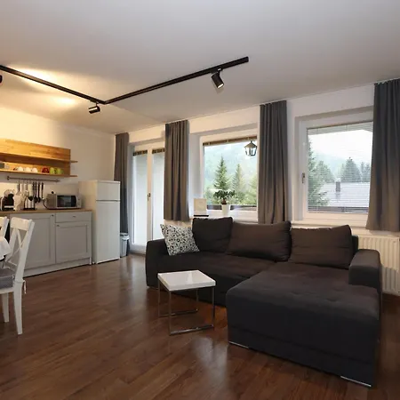 Edelweiss Rooms&app 3* Kranjska Gora