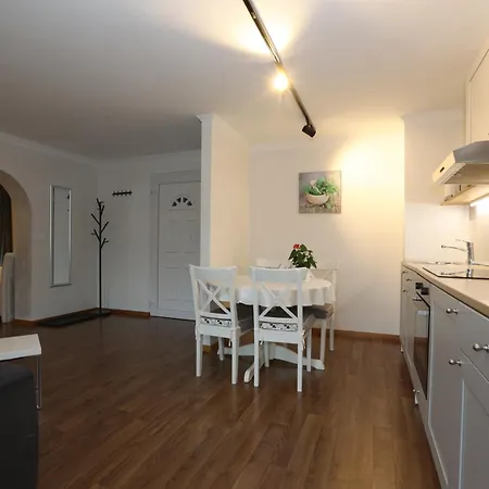 Edelweiss Rooms&app 3*