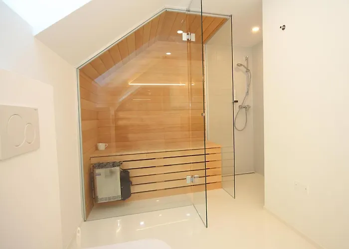 Edelweiss Rooms&app Guest house