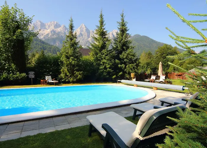 Guest house Edelweiss Rooms&app 3*